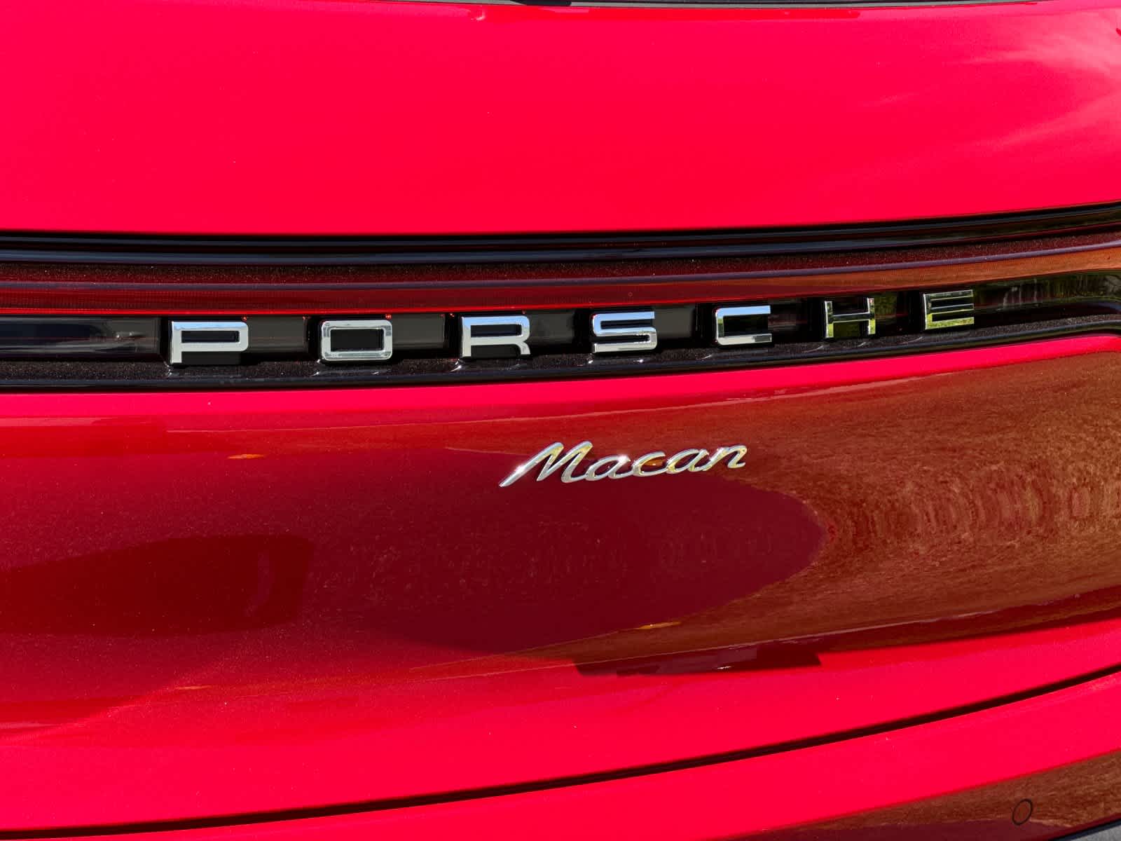 2026 Porsche Macan Macan