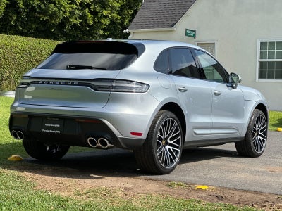 2026 Porsche Macan Macan