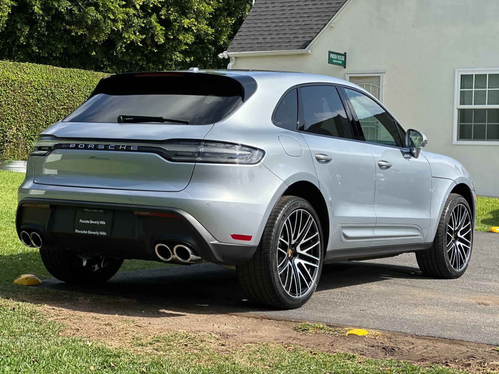 2026 Porsche Macan Macan