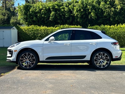 2026 Porsche Macan Macan