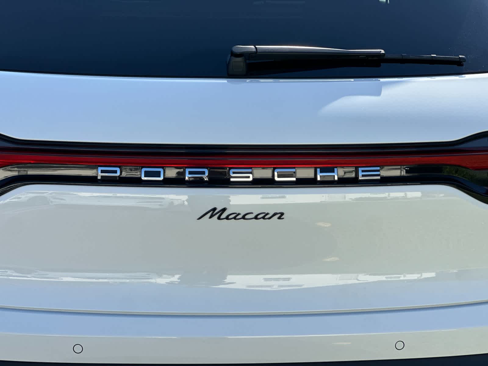 2026 Porsche Macan Macan