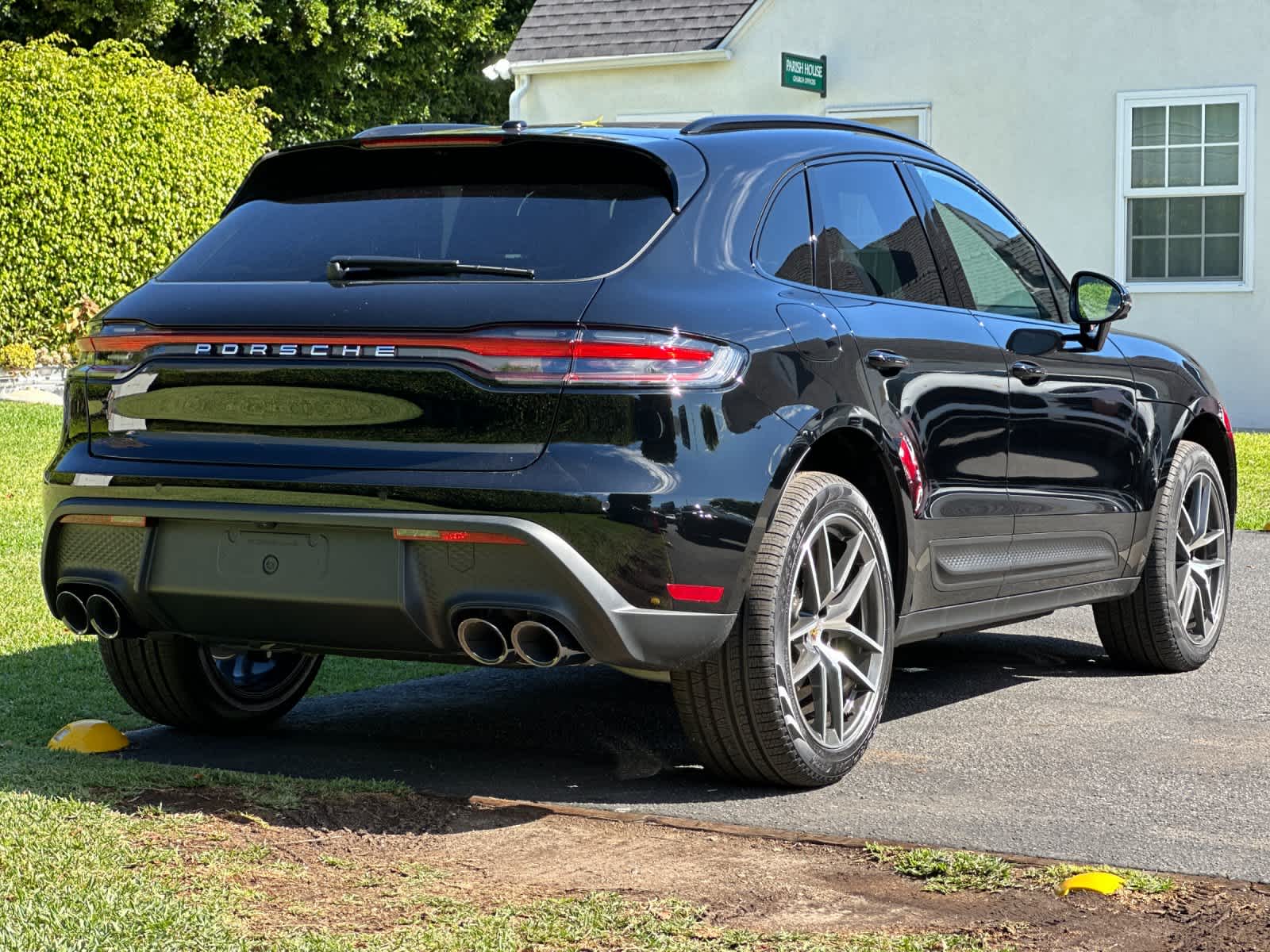 2026 Porsche Macan Macan
