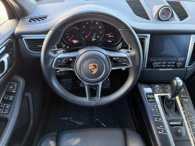 2018 Porsche Macan Macan