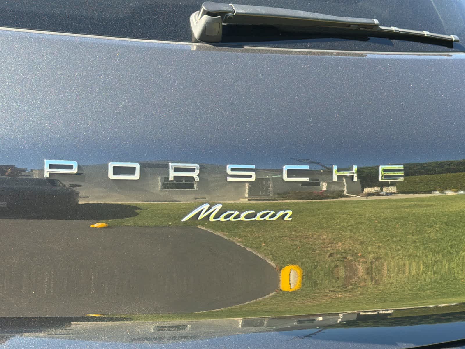 2018 Porsche Macan Macan