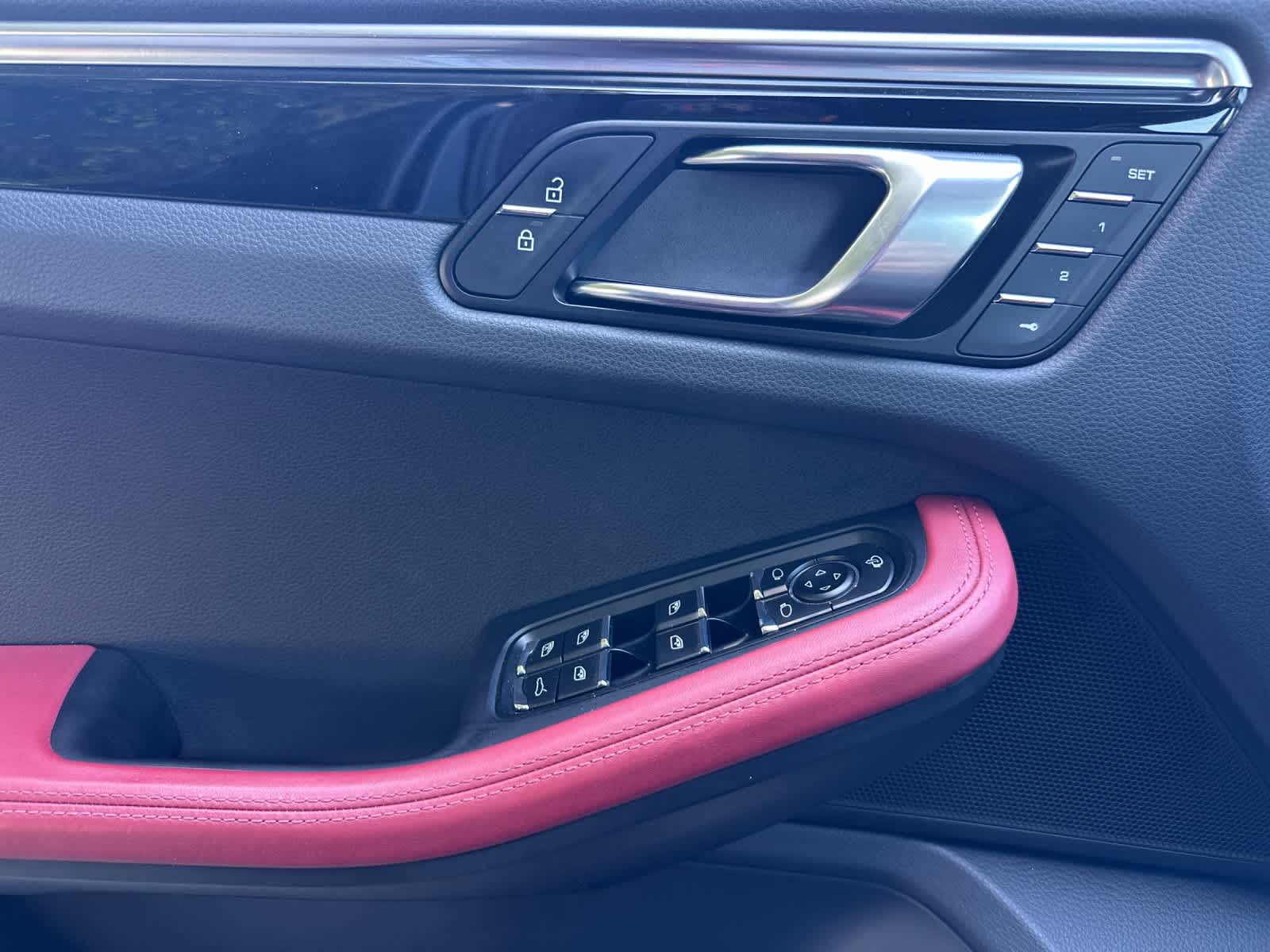 2023 Porsche Macan T