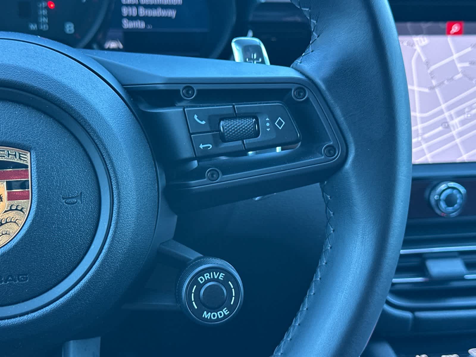 2023 Porsche Macan T