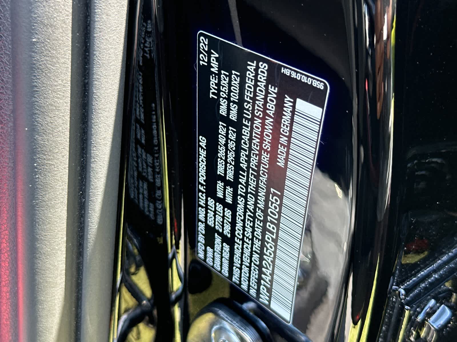 2023 Porsche Macan T
