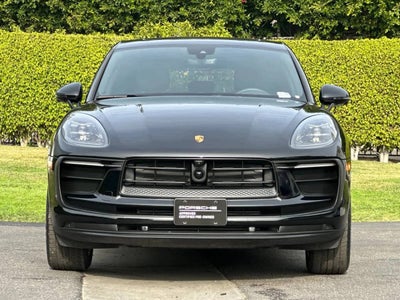 2025 Porsche Macan AWD