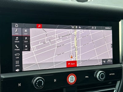 2025 Porsche Macan AWD