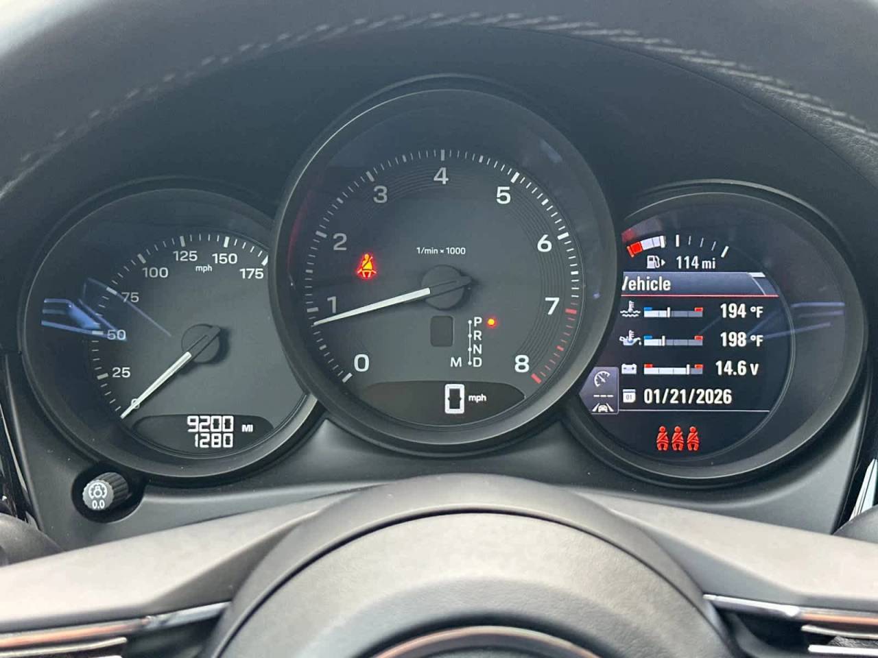 2025 Porsche Macan AWD