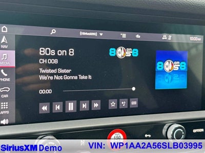 2025 Porsche Macan AWD