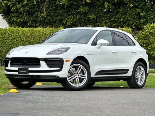 2025 Porsche Macan AWD