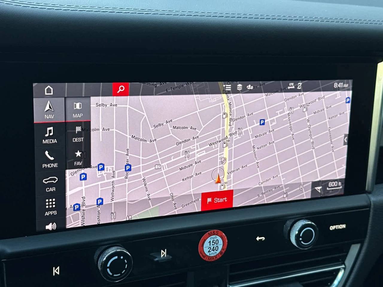 2025 Porsche Macan AWD