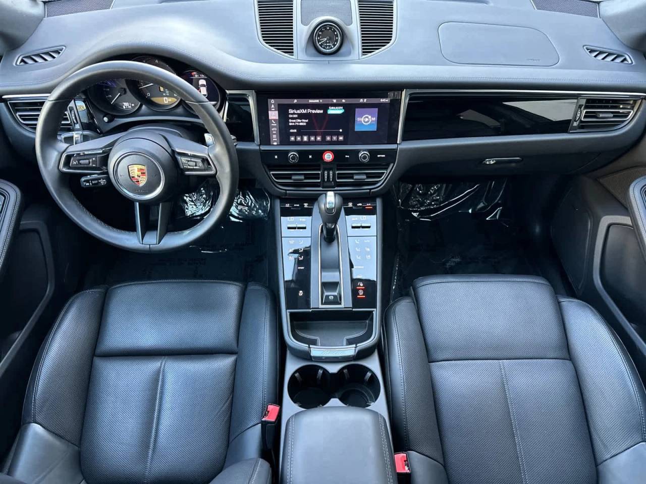 2025 Porsche Macan AWD