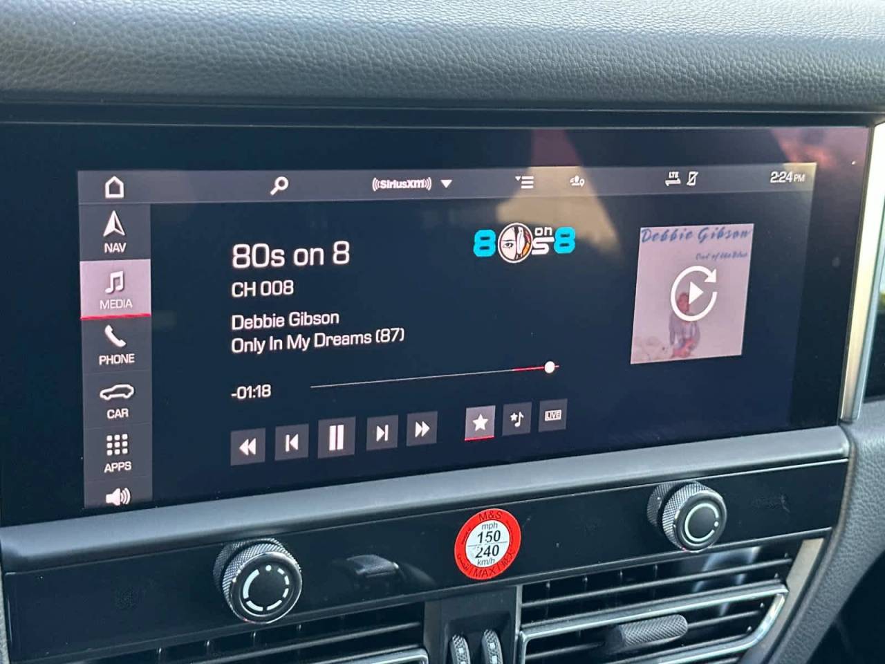 2025 Porsche Macan AWD