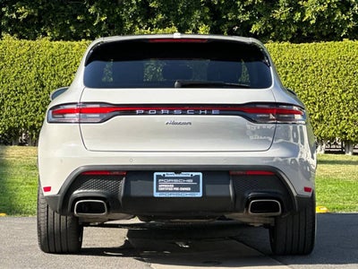 2025 Porsche Macan AWD