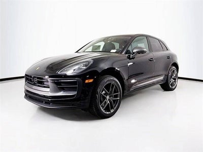 2025 Porsche Macan T