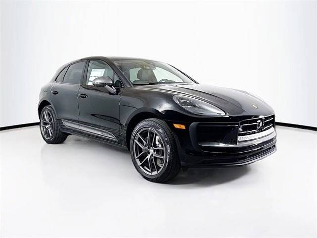 2025 Porsche Macan T