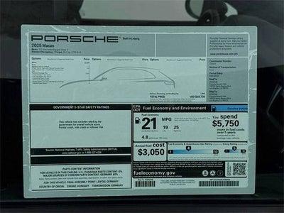 2025 Porsche Macan Base