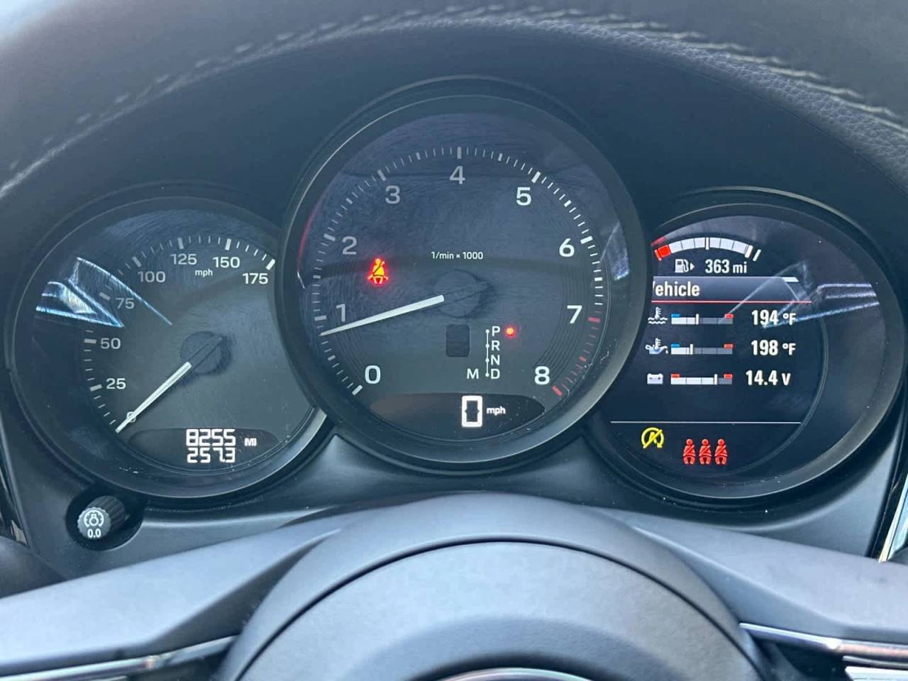 2025 Porsche Macan Base