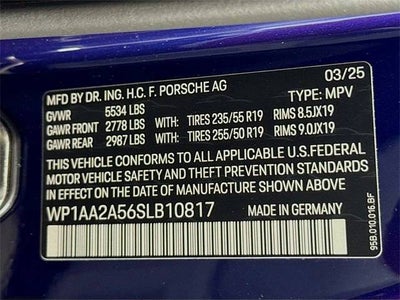 2025 Porsche Macan Base