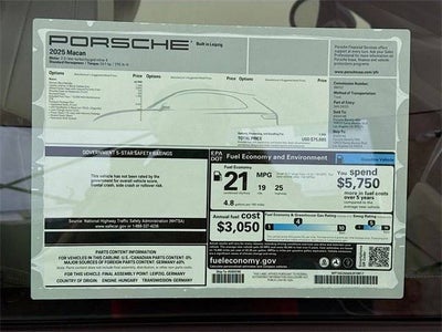 2025 Porsche Macan Base