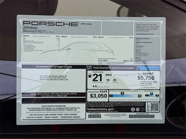 2025 Porsche Macan Base