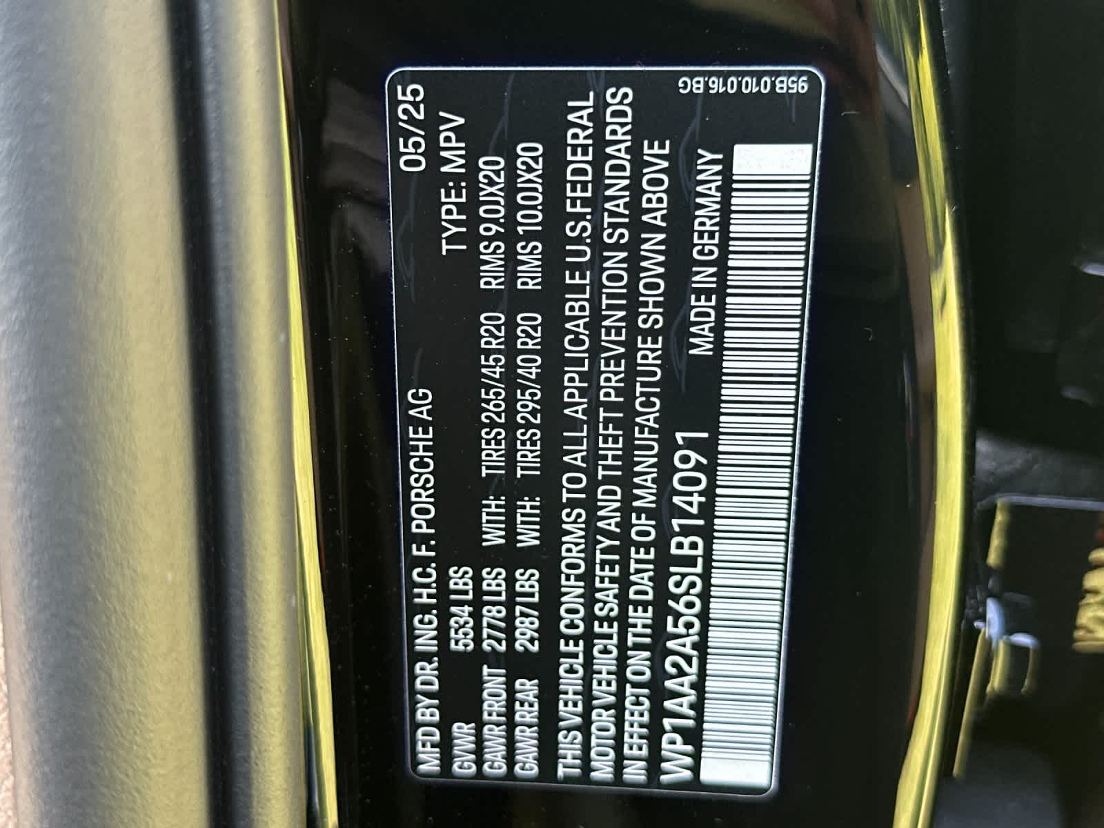 2025 Porsche Macan Macan