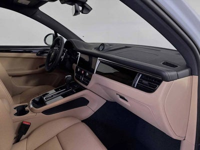 2026 Porsche Macan T