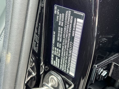 2026 Porsche Macan Base