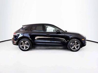 2026 Porsche Macan AWD