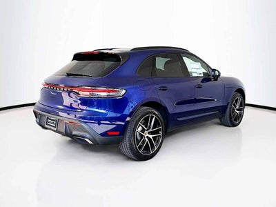 2026 Porsche Macan AWD