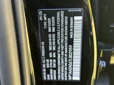 2026 Porsche Macan Macan