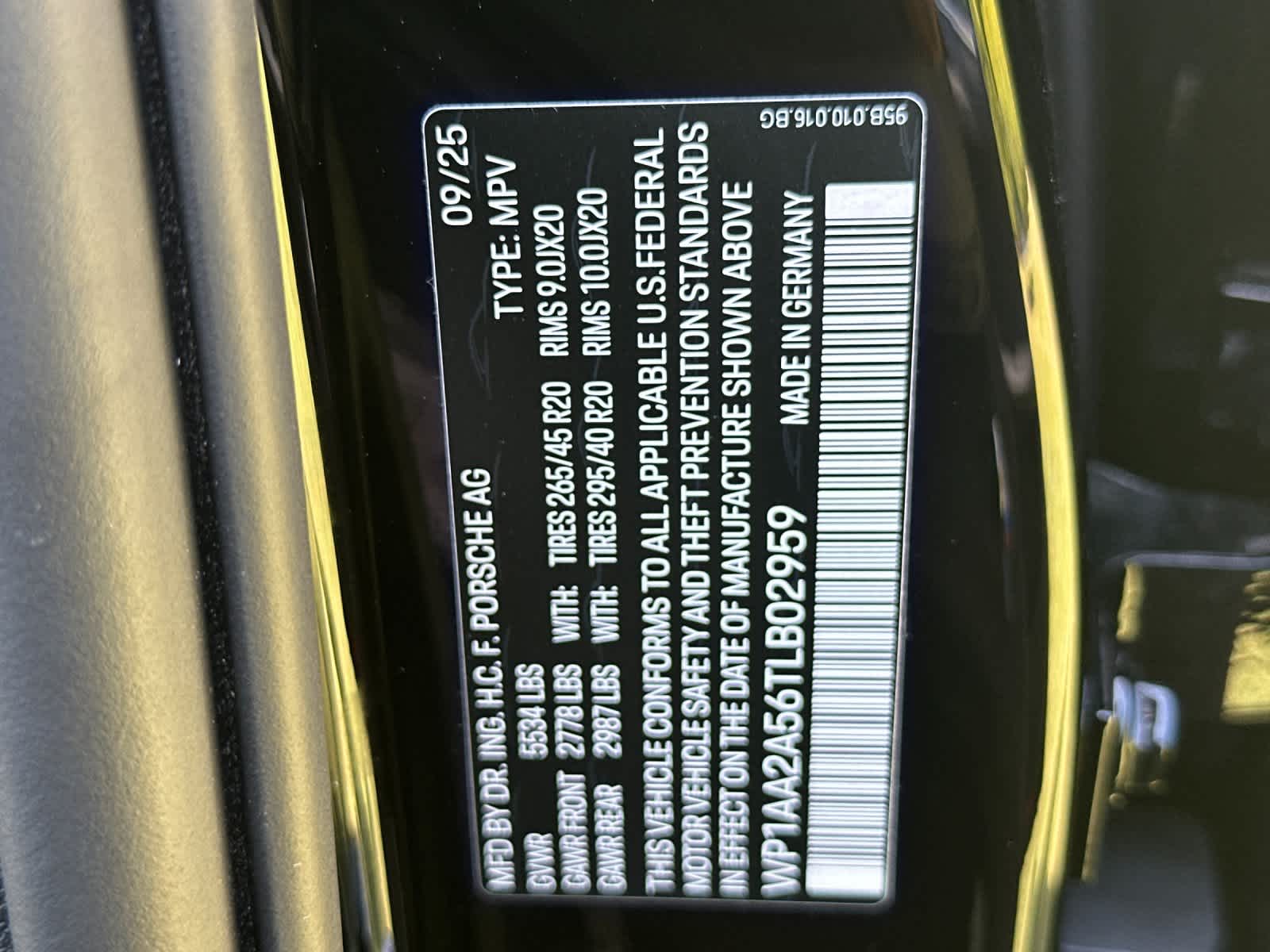 2026 Porsche Macan Macan