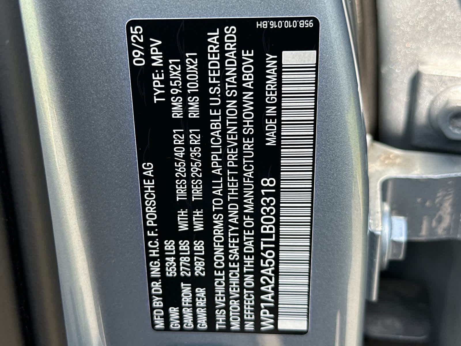 2026 Porsche Macan Macan