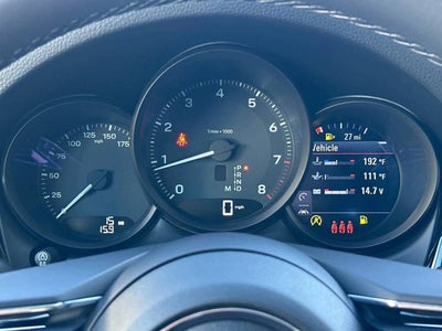 2026 Porsche Macan Base