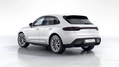 2026 Porsche Macan AWD