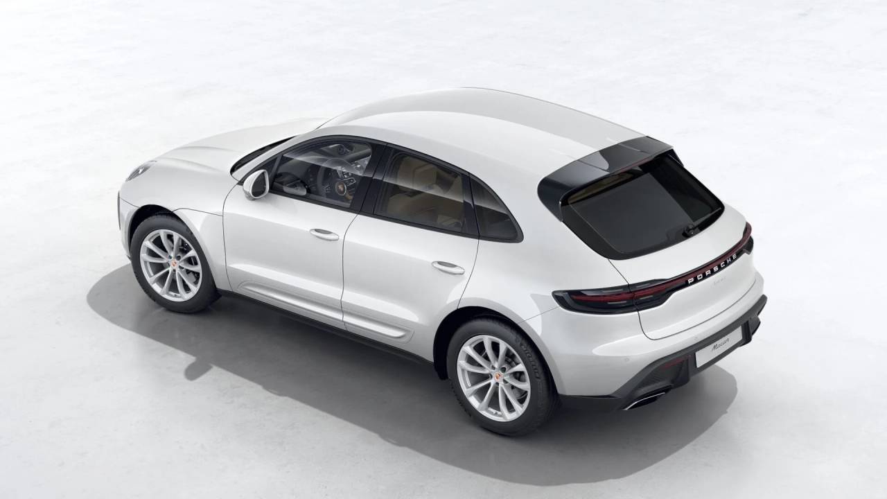 2026 Porsche Macan AWD