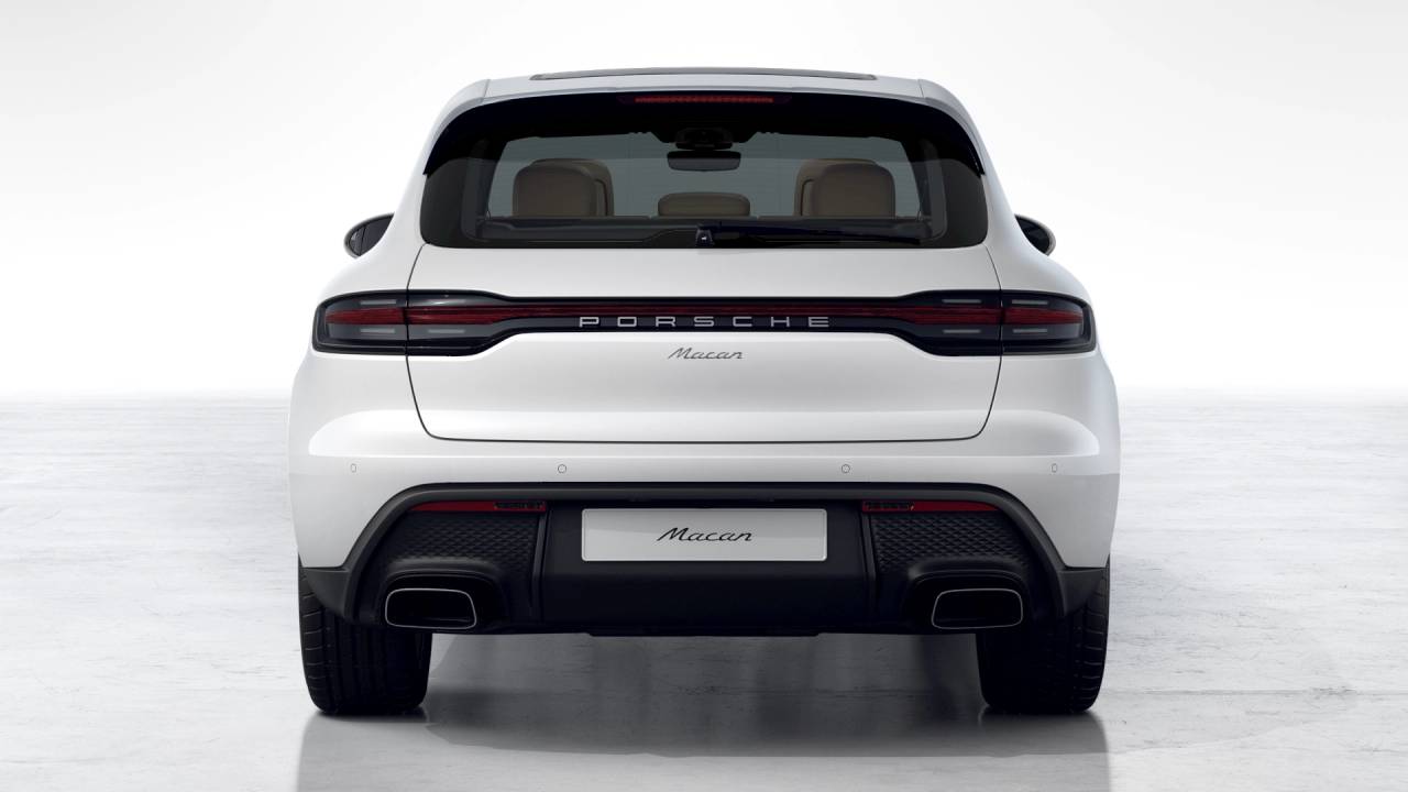 2026 Porsche Macan AWD