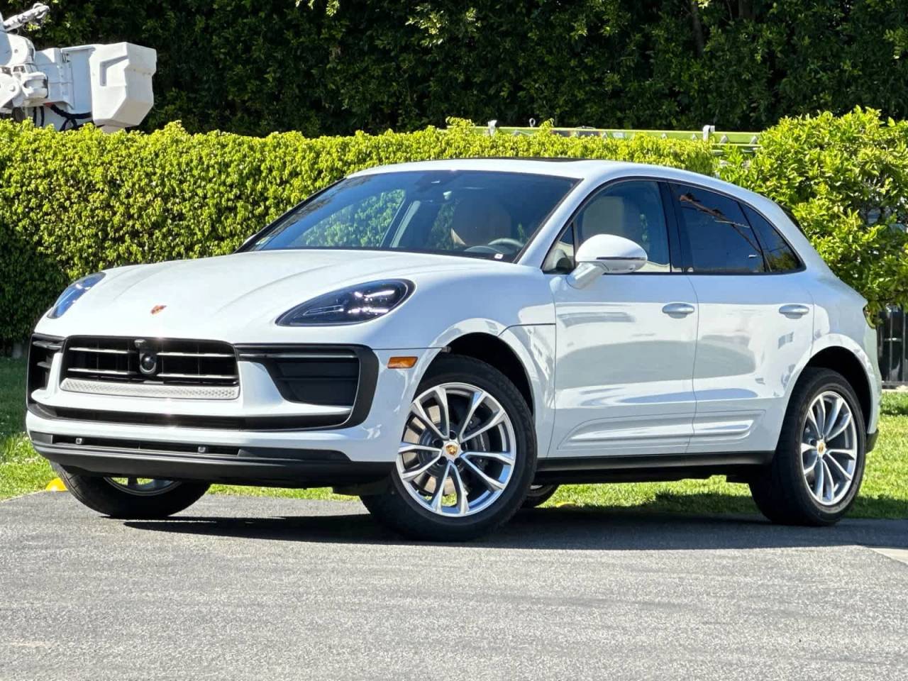 2026 Porsche Macan Macan
