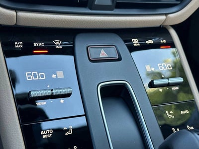 2026 Porsche Macan Macan