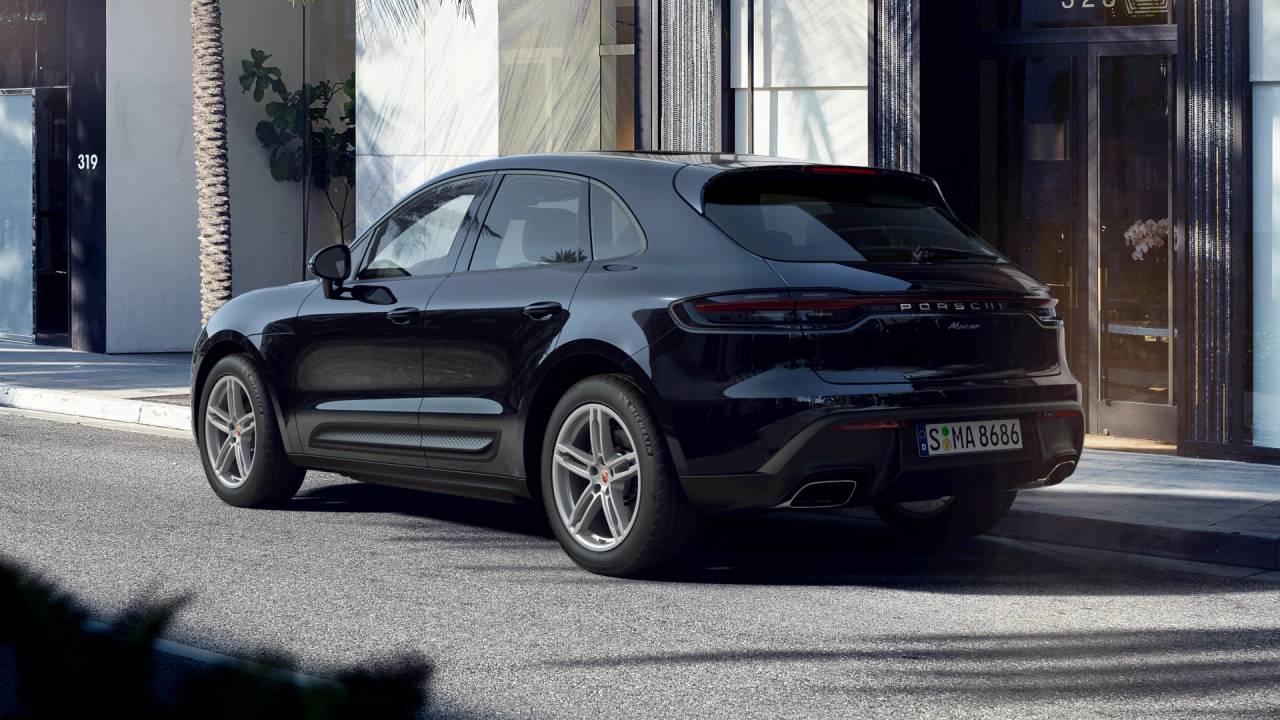 2026 Porsche Macan Base