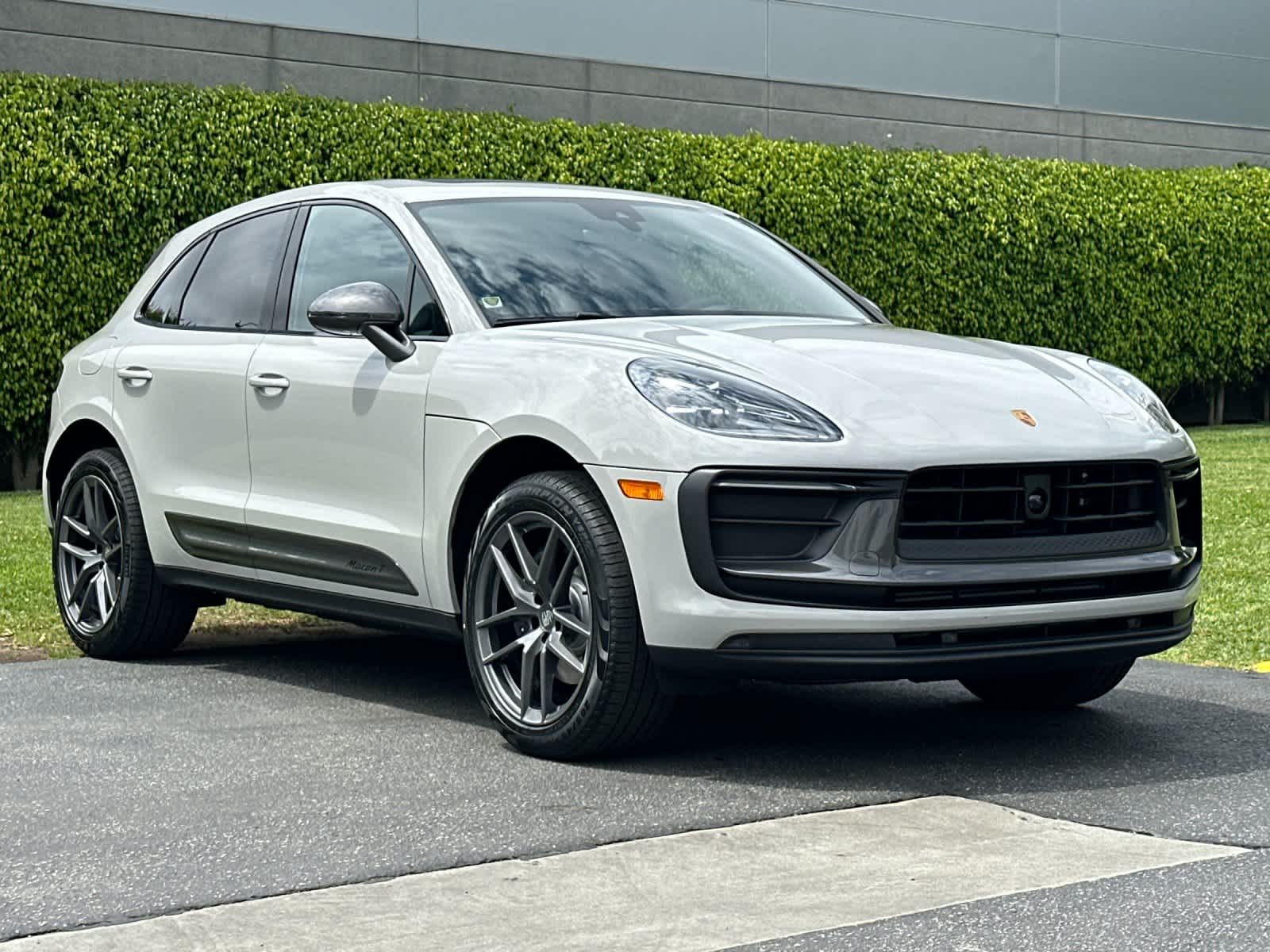 2026 Porsche Macan T