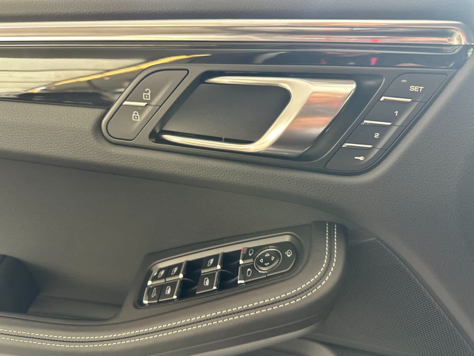 2026 Porsche Macan T