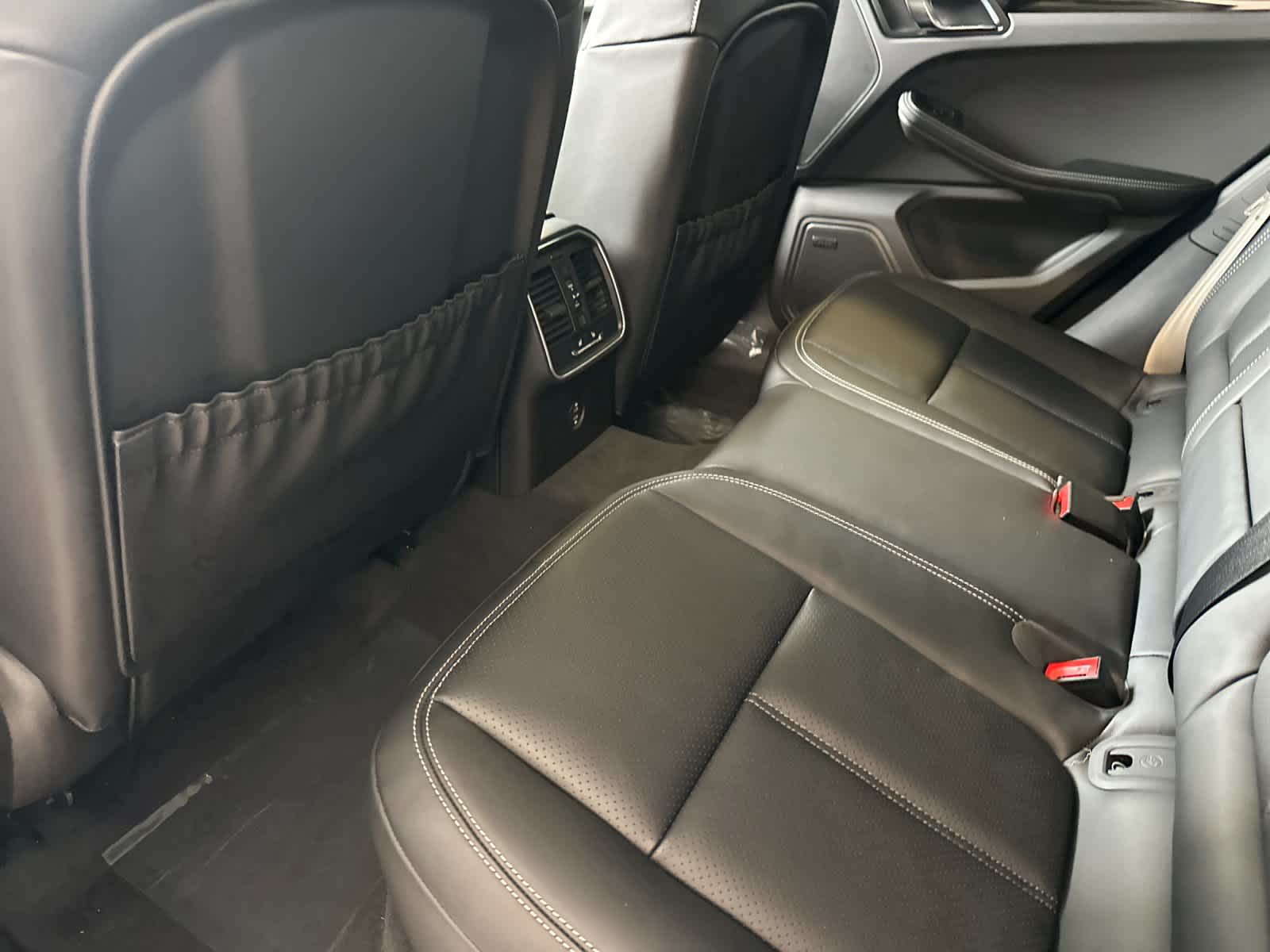 2026 Porsche Macan T