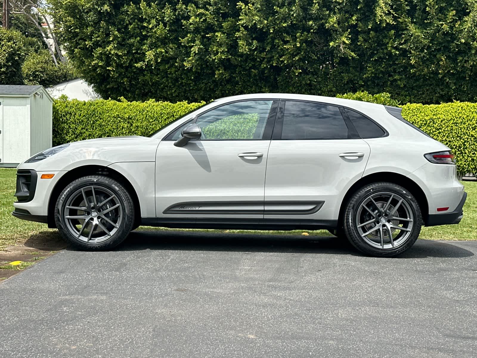 2026 Porsche Macan T