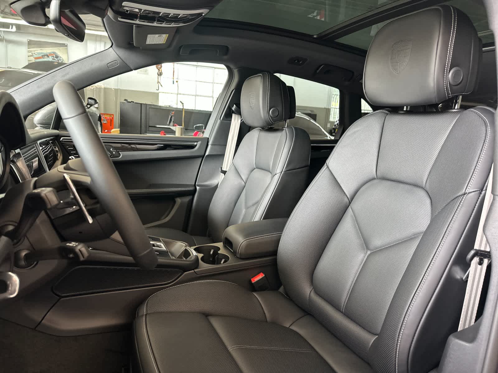 2026 Porsche Macan T