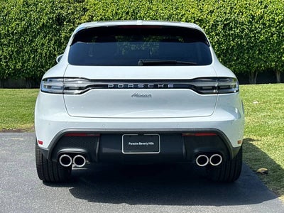 2026 Porsche Macan Base