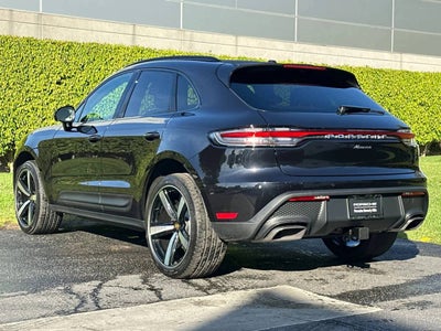2026 Porsche Macan Base