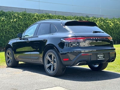 2026 Porsche Macan Macan